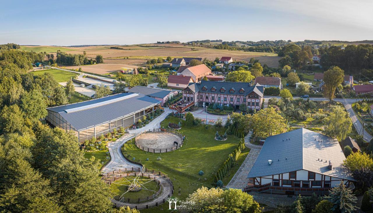 Akademia Kuraszkow Hotel Kuraszkow  Екстериор снимка