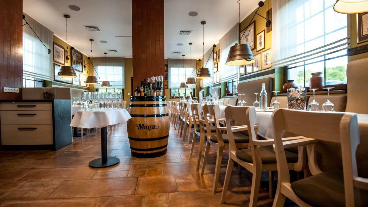 Akademia Kuraszkow Hotel Kuraszkow  Екстериор снимка