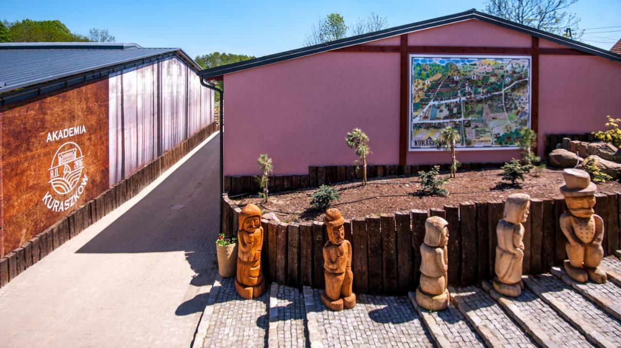 Akademia Kuraszkow Hotel Kuraszkow  Екстериор снимка