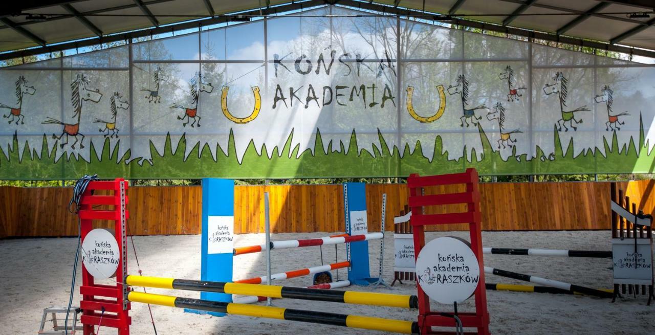 Akademia Kuraszkow Hotel Kuraszkow  Екстериор снимка